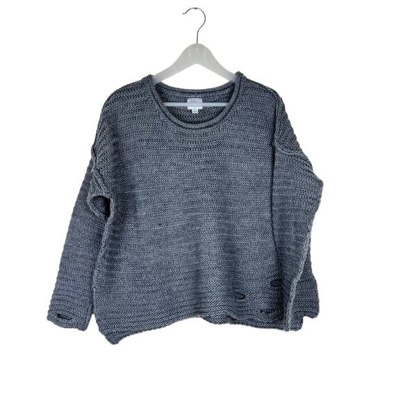 John + Jenn Distressed Crewneck Sweater in Gray Size Small - Picture 1 of 8